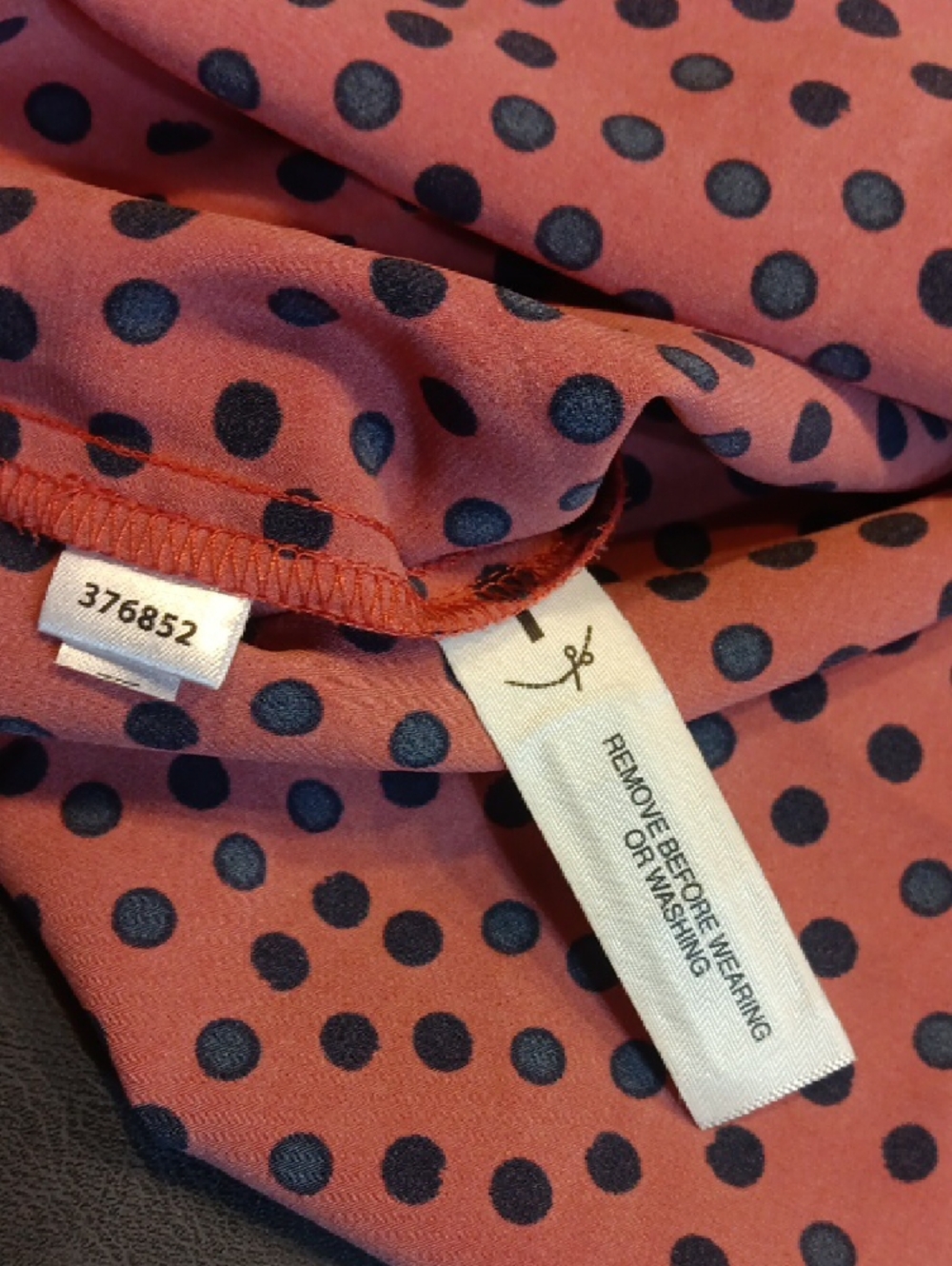 New! Ann Taylor Coral Red Polka Dot Folded Cap Sleeve Blouse - Picture 6 of 9